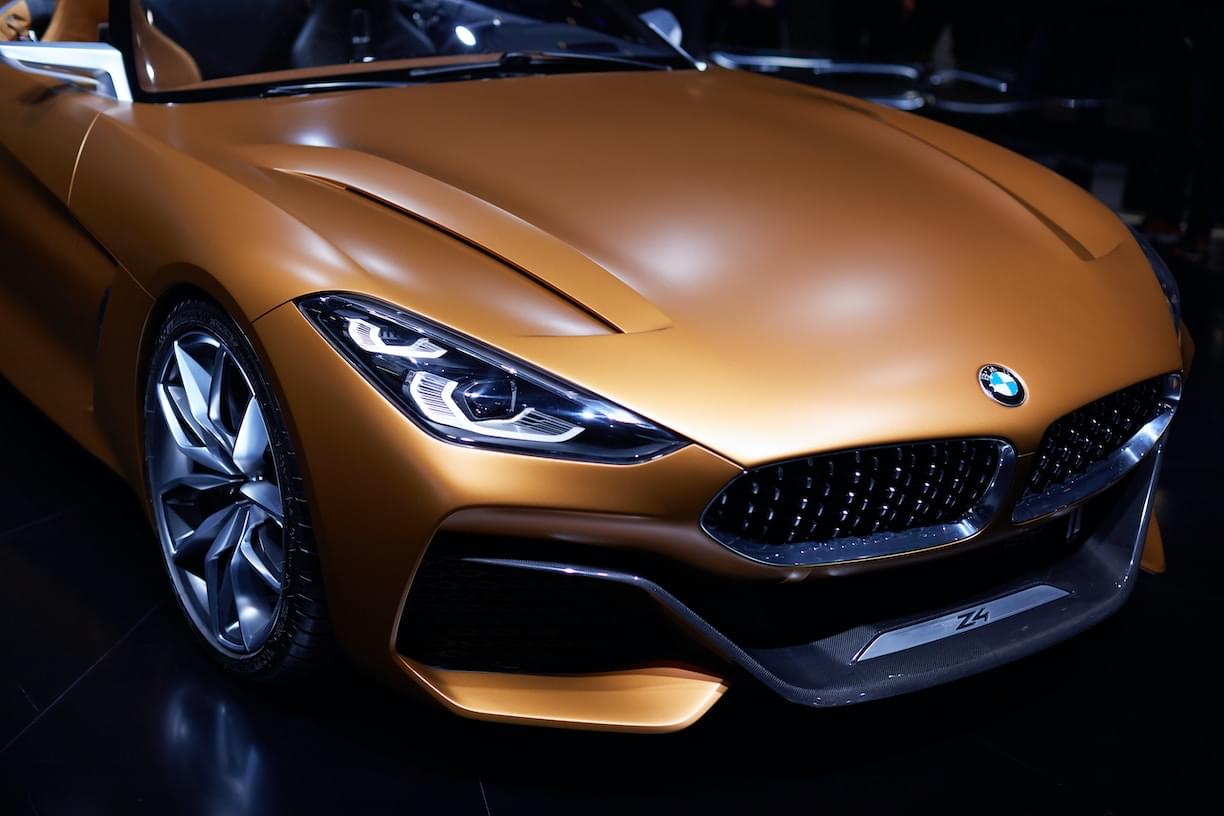 banner car image